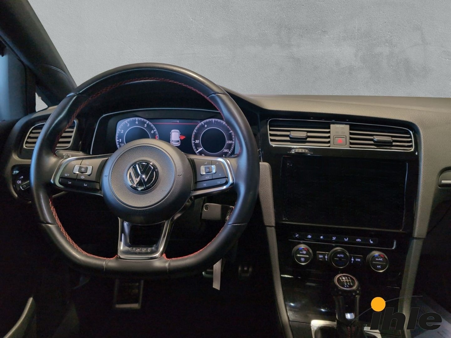 Volkswagen Golf GTI VII Performance 2,0 TSI NAVI+ACC+BLUETO foto 6