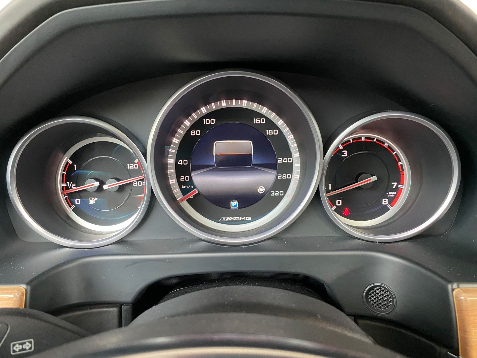 Mercedes-Benz E 63 AMG 4matic foto 17