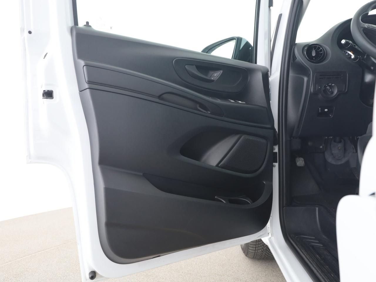 Mercedes-Benz Vito 116 CDI Kombi Tourer Lang 9 Sitzer LED RFK foto 12
