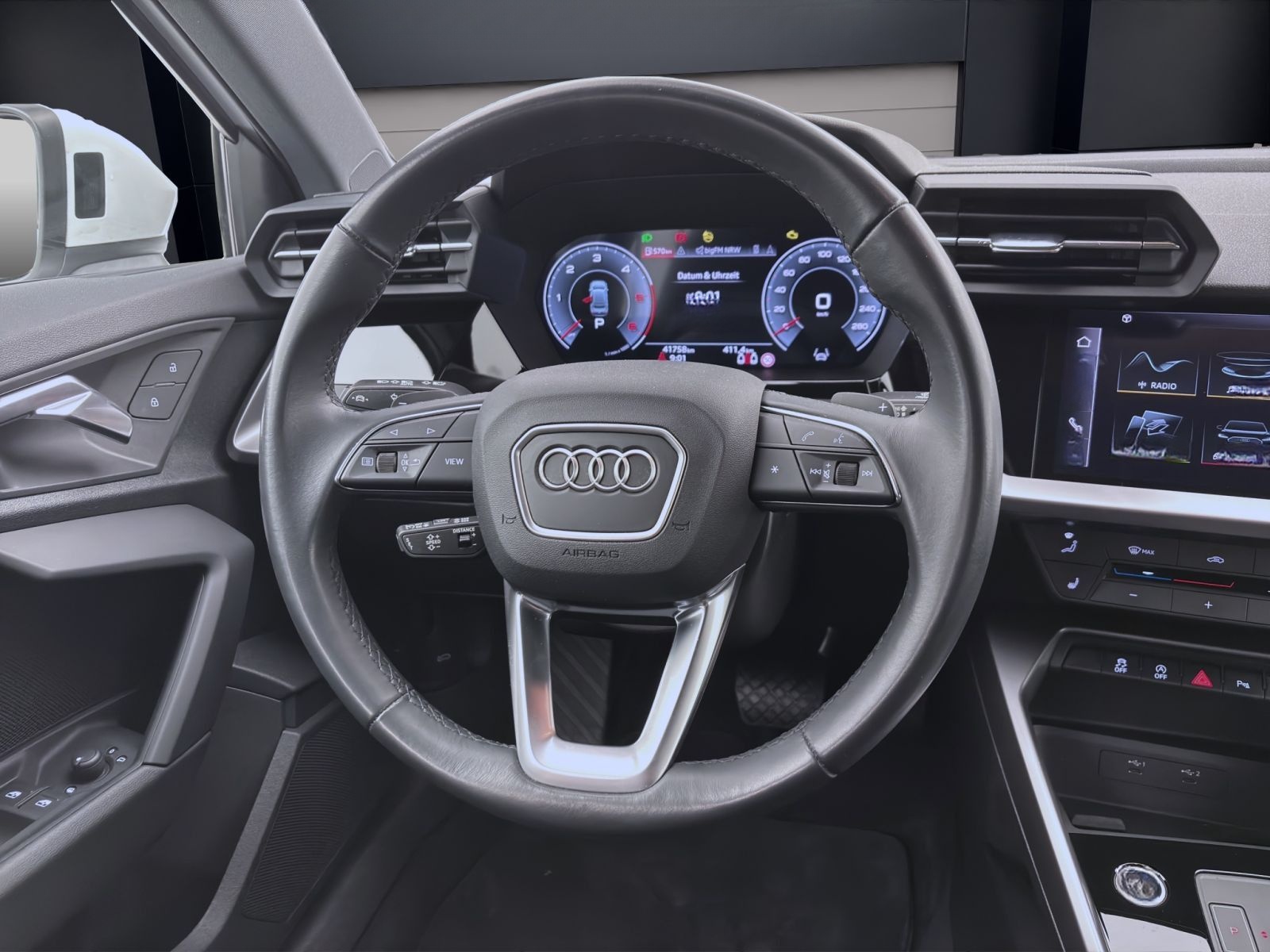Audi A3 Limousine 30 TDI ADVANCED NAVI+ SITZHZG PDC K foto 11