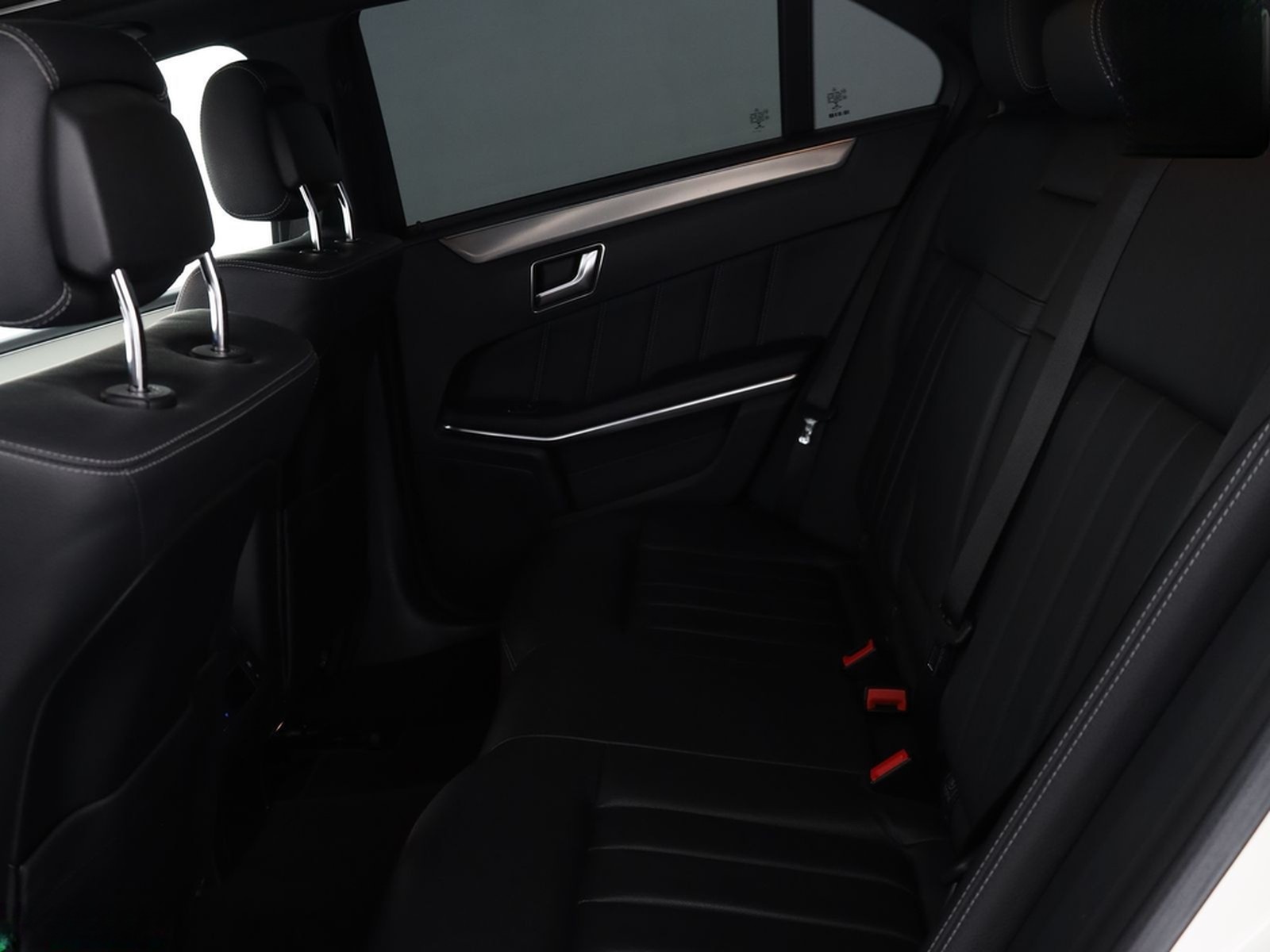 Mercedes-Benz E 350 d 4M AVANTGARDE EDITION E NIGHT 360GRAD foto 11