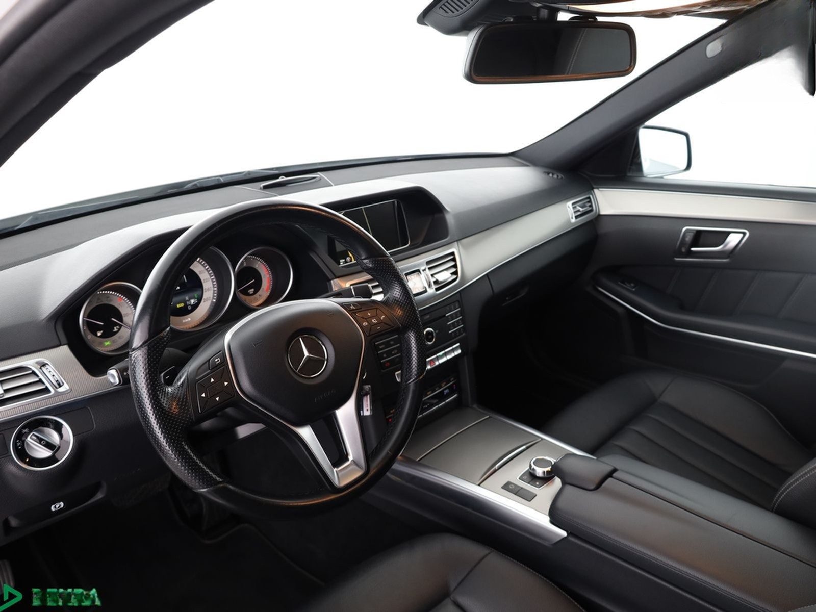 Mercedes-Benz E 350 d 4M AVANTGARDE EDITION E NIGHT 360GRAD foto 9