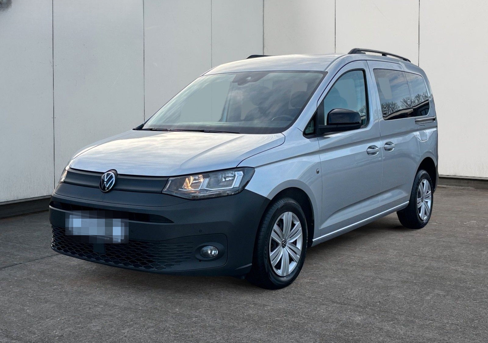 Volkswagen Caddy DSG 2.0TDI *ROLLSTUHLRAMPE*