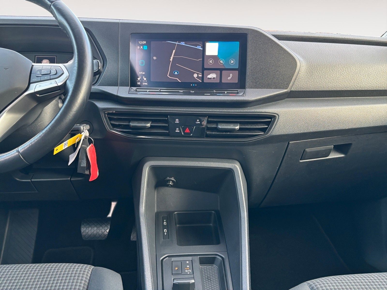 Volkswagen Caddy DSG 2.0TDI *ROLLSTUHLRAMPE* foto 11