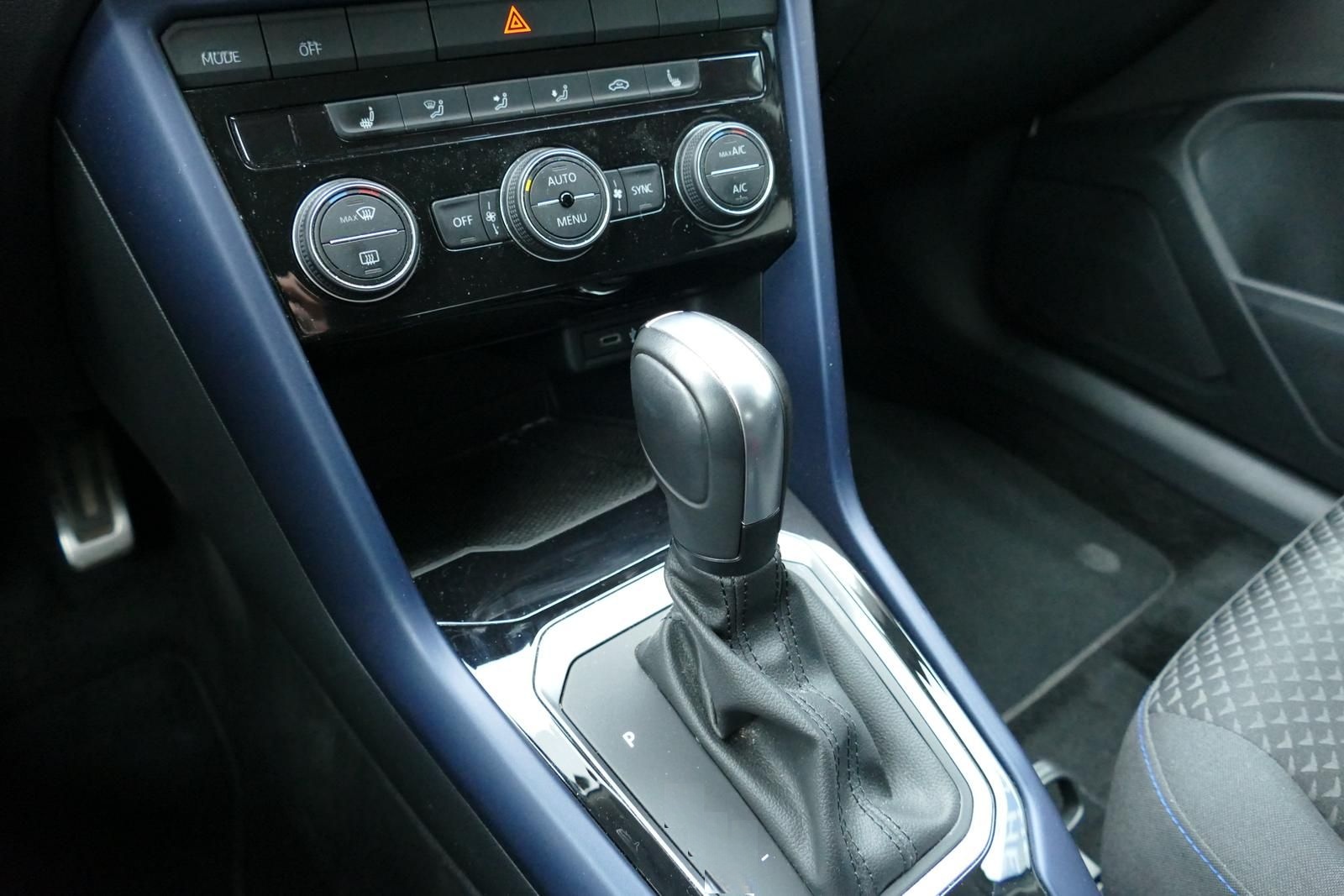 Volkswagen T-Roc 1.5 TSI ACT United NAVI KAMERA SHZ foto 17