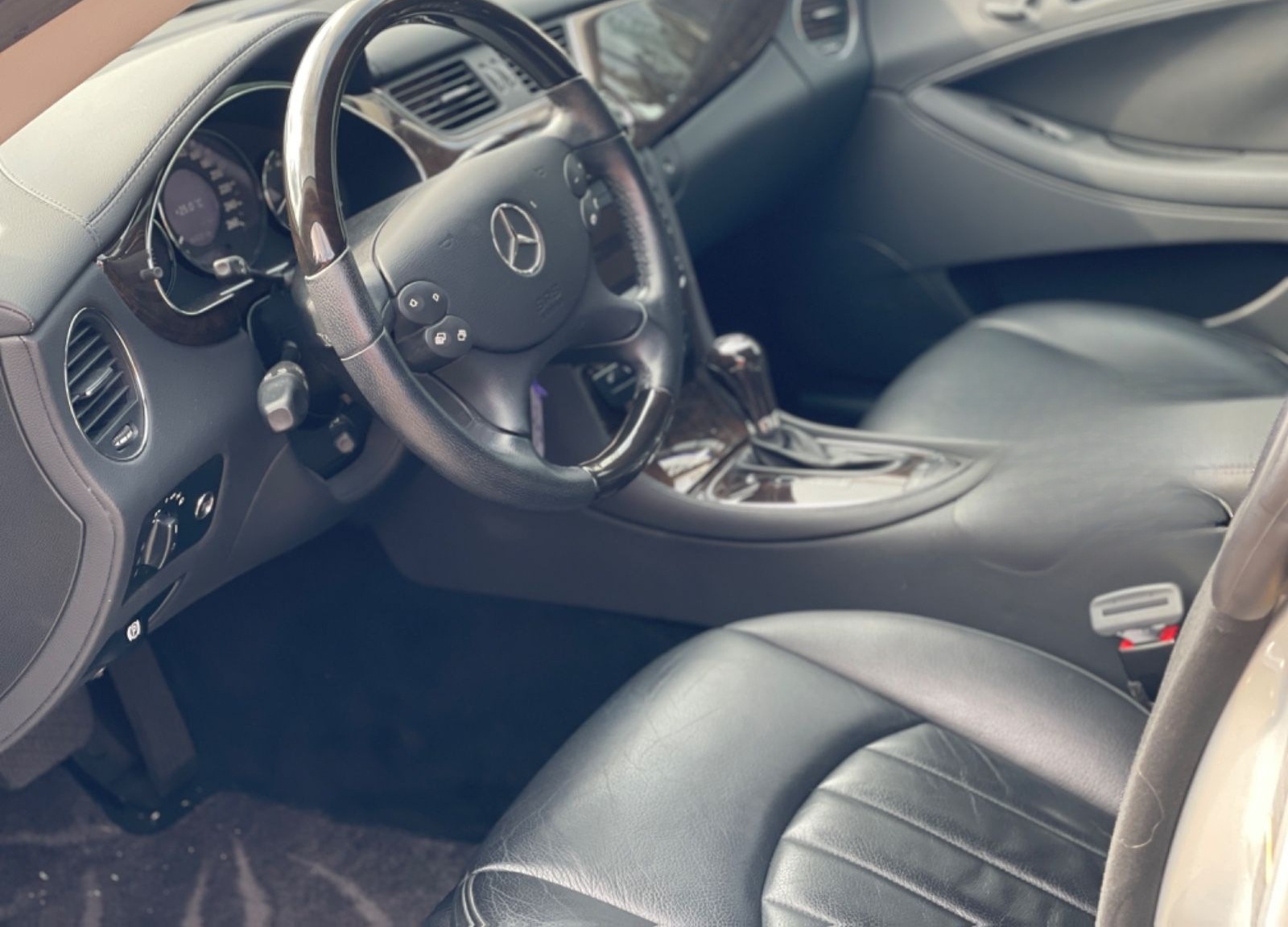 Mercedes-Benz CLS 500/Wenig KM/SHZ/XENON/SCHIEBEDACH foto 10