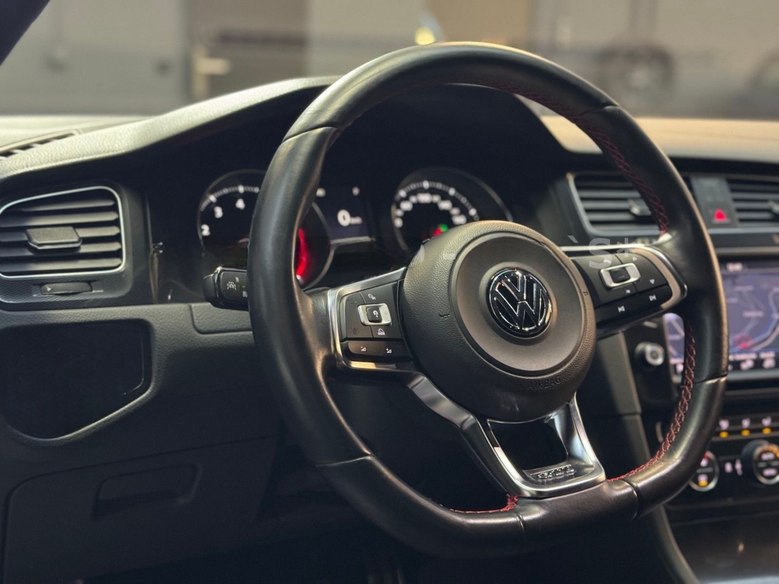 Volkswagen Golf VII Lim. GTI DSG/Navi/Pano/Standhzg/Ahk/Kam foto 17