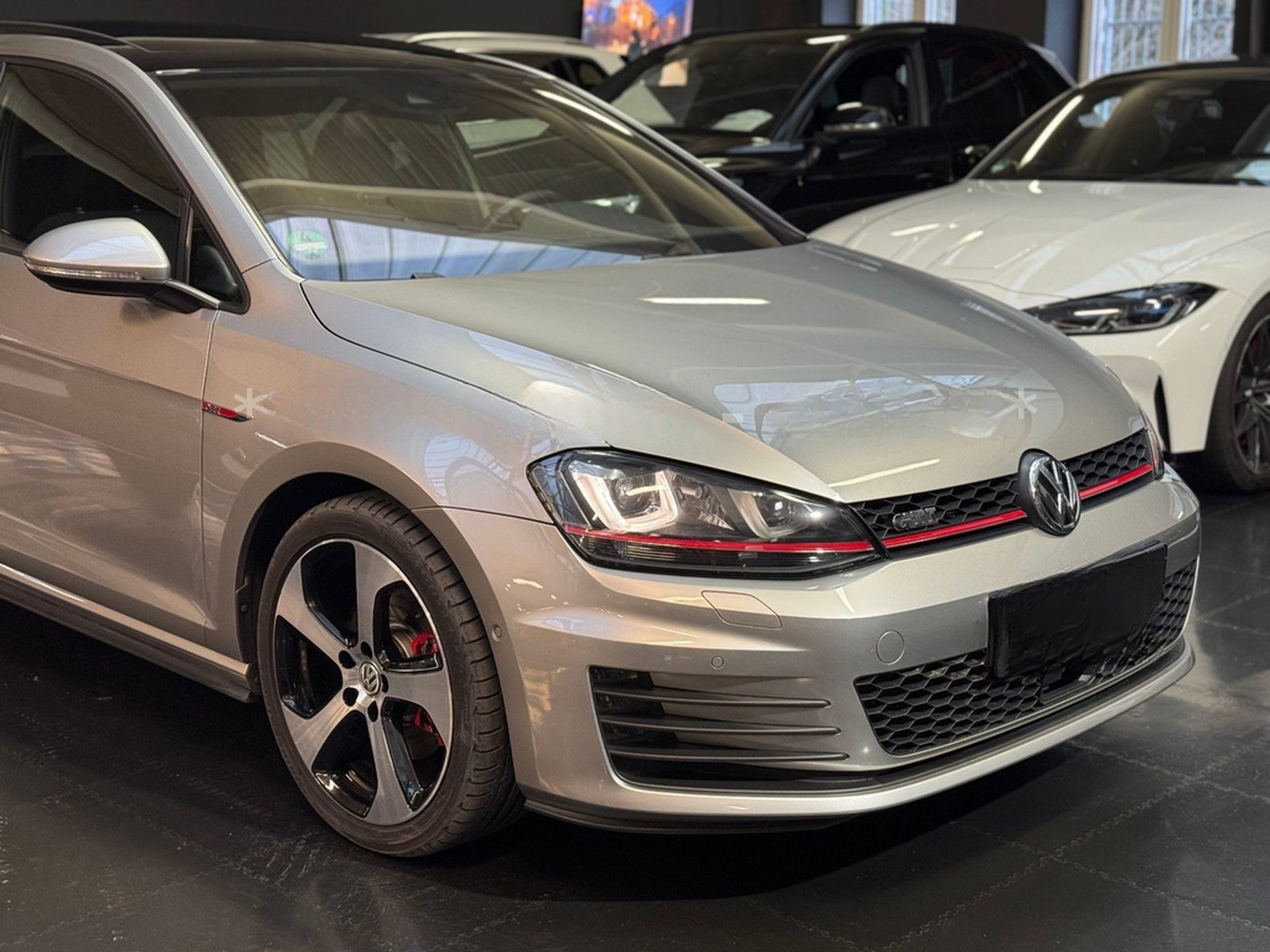 Volkswagen Golf VII Lim. GTI DSG/Navi/Pano/Standhzg/Ahk/Kam foto 33