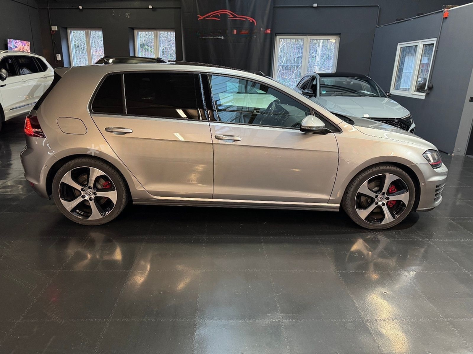 Volkswagen Golf VII Lim. GTI DSG/Navi/Pano/Standhzg/Ahk/Kam foto 5
