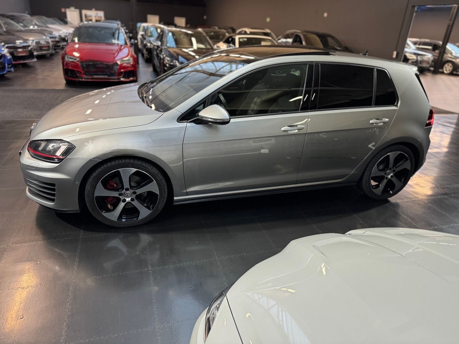 Volkswagen Golf VII Lim. GTI DSG/Navi/Pano/Standhzg/Ahk/Kam foto 9