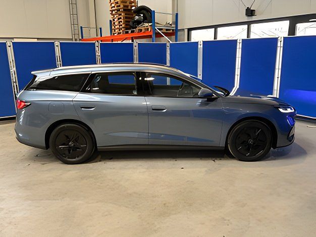 BYD SEAL 6 Touring 1.5 PHEV W DM-i Boost Lagerwagen foto 3