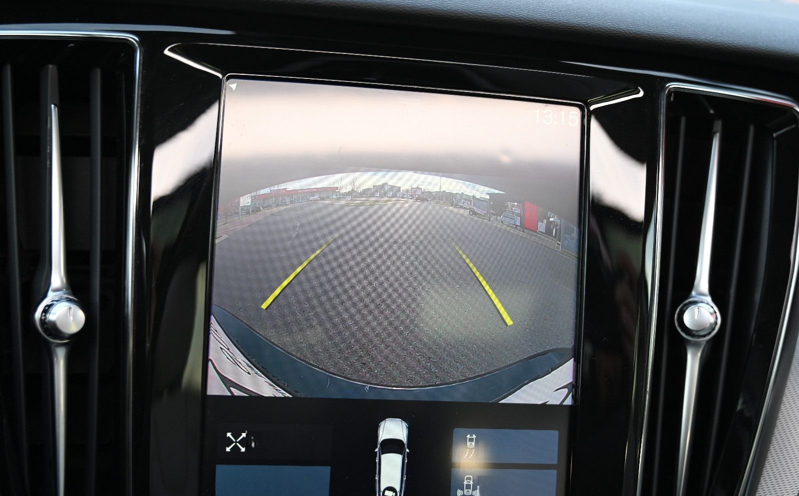 Volvo V60 Cross Country D4 Pro AWD Leder Navi Cam LED foto 13