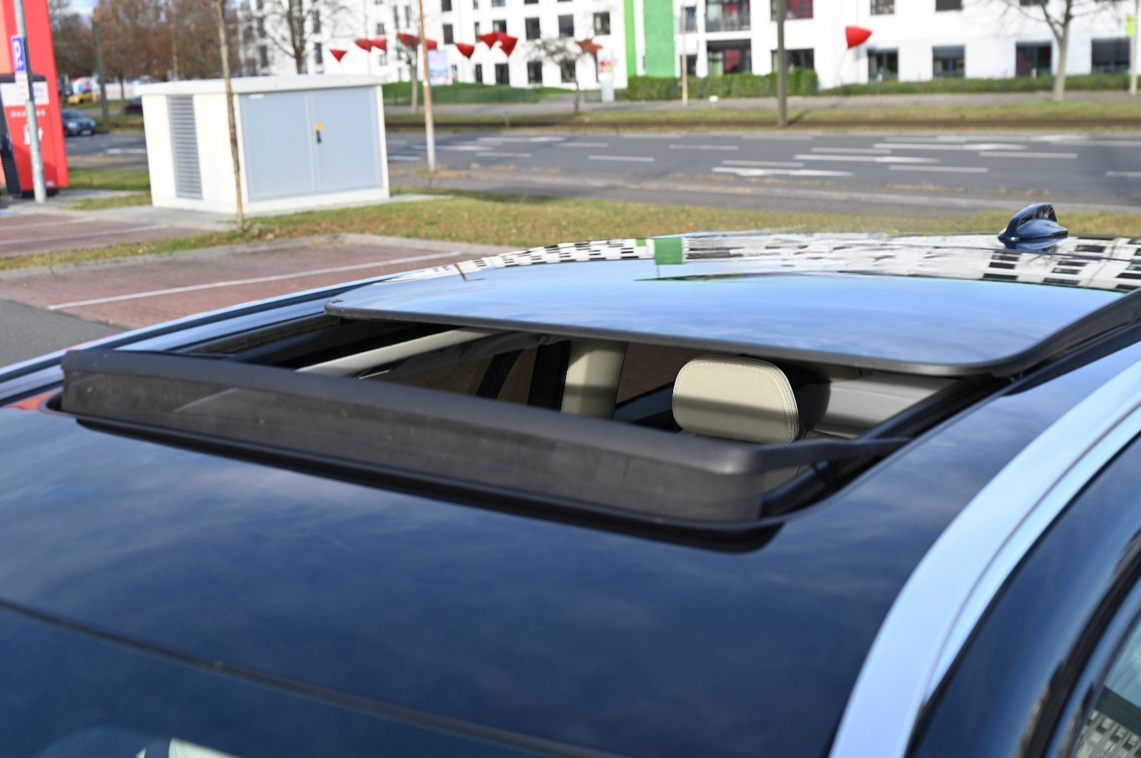 Volvo V60 Cross Country D4 Pro AWD Leder Navi Cam LED foto 10