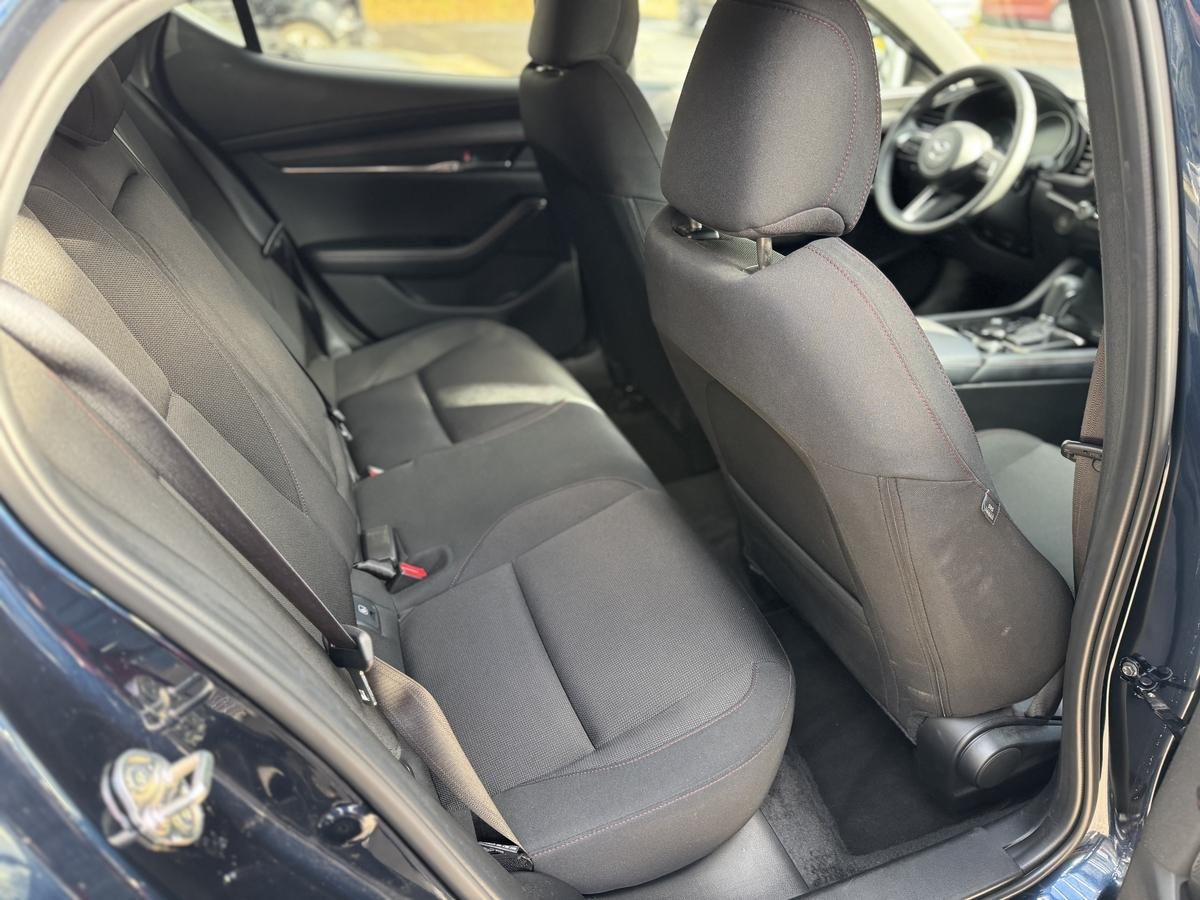 Mazda 3 M-Hybrid 150PS Homura Carplay, LED, ACC, PDC K foto 8