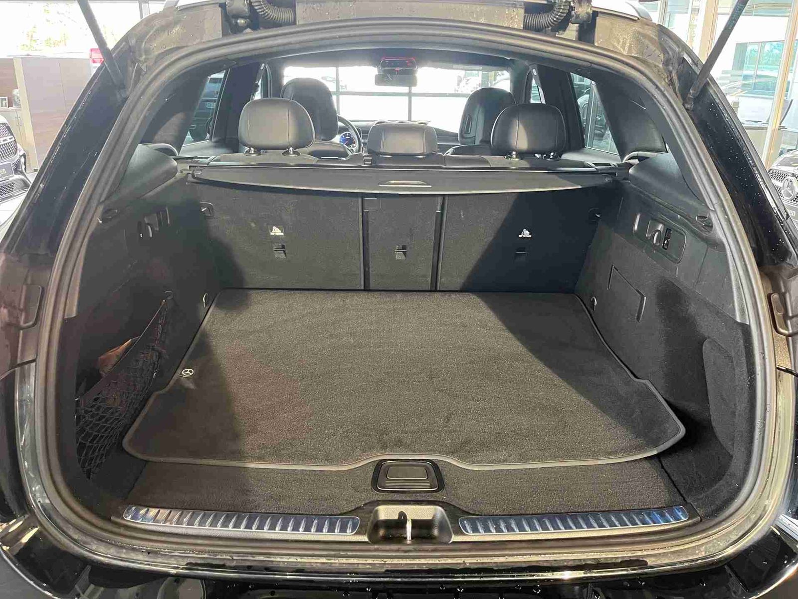 Mercedes-Benz GLC 220 d 4M AMG+MBUX+Night+Distr+LED+Kam+EASY-P foto 8