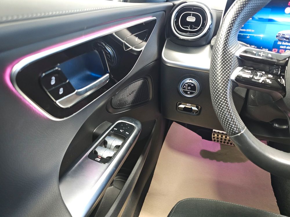Mercedes-Benz C 200 AMG Parkassi+Kamera 360,Clima,Navi foto 19