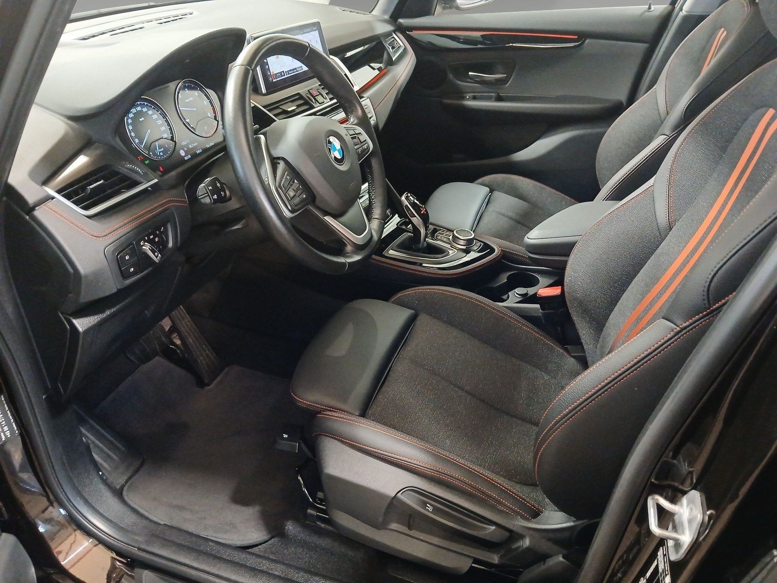 BMW 218d xDrive Active Tourer Sport Line Navi LED foto 7
