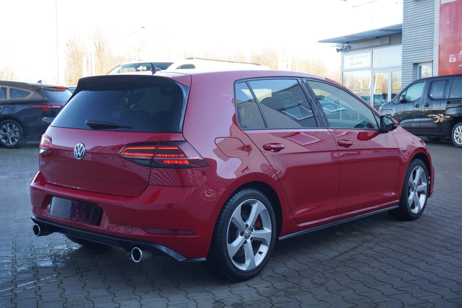 Volkswagen Golf VII 2.0 GTI Performance LED ACC Navi AHK foto 6