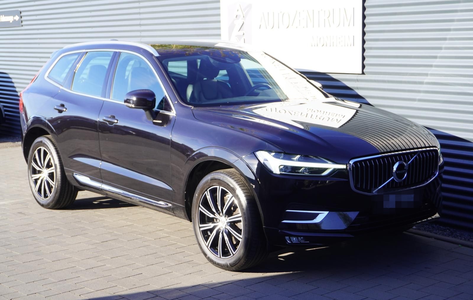 Volvo XC60 D4 INSCRIPTION|VIRTUAL|STANDHEIZUNG|LED|AHK foto 3