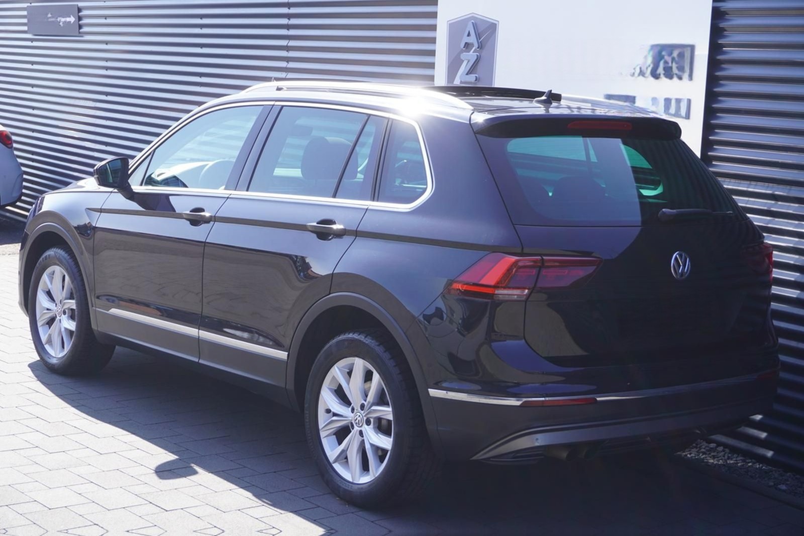 Volkswagen TIGUAN 2.0 TSI DSG|ALLRAD|HIGHLINE|VIRTUAL|PANO| foto 8