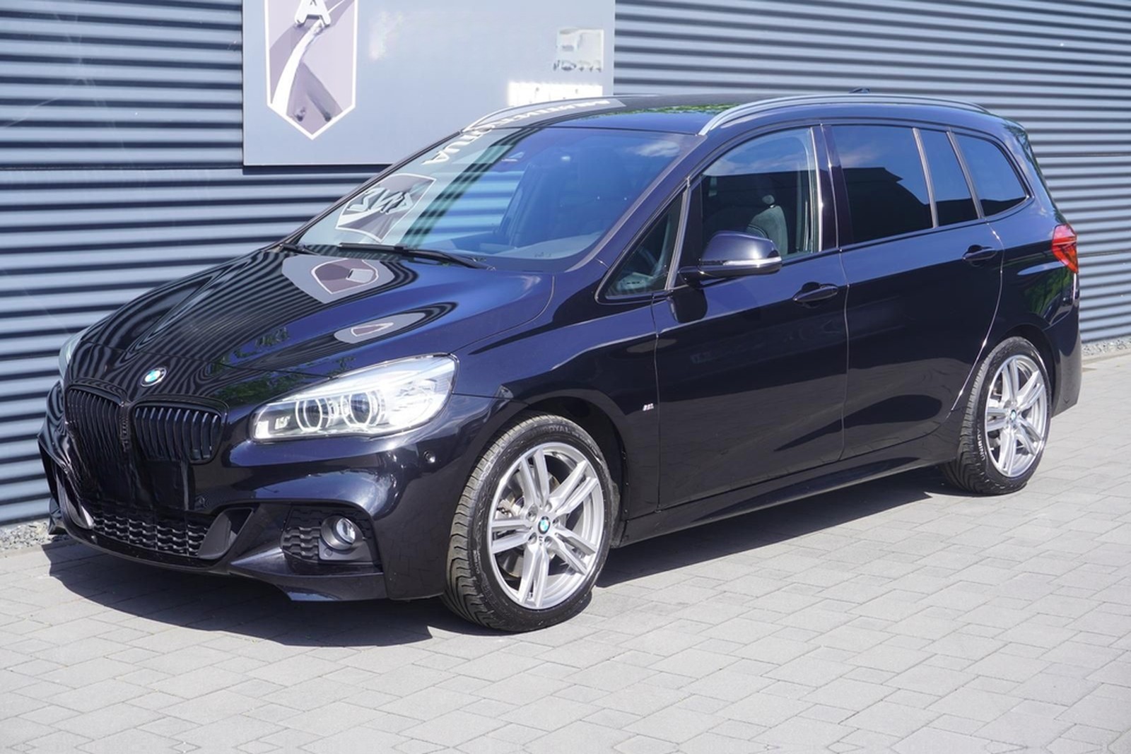 BMW 220i GRAN-TOURER M-SPORTPAKET|KEYLESS|SHADOW|LED foto 2