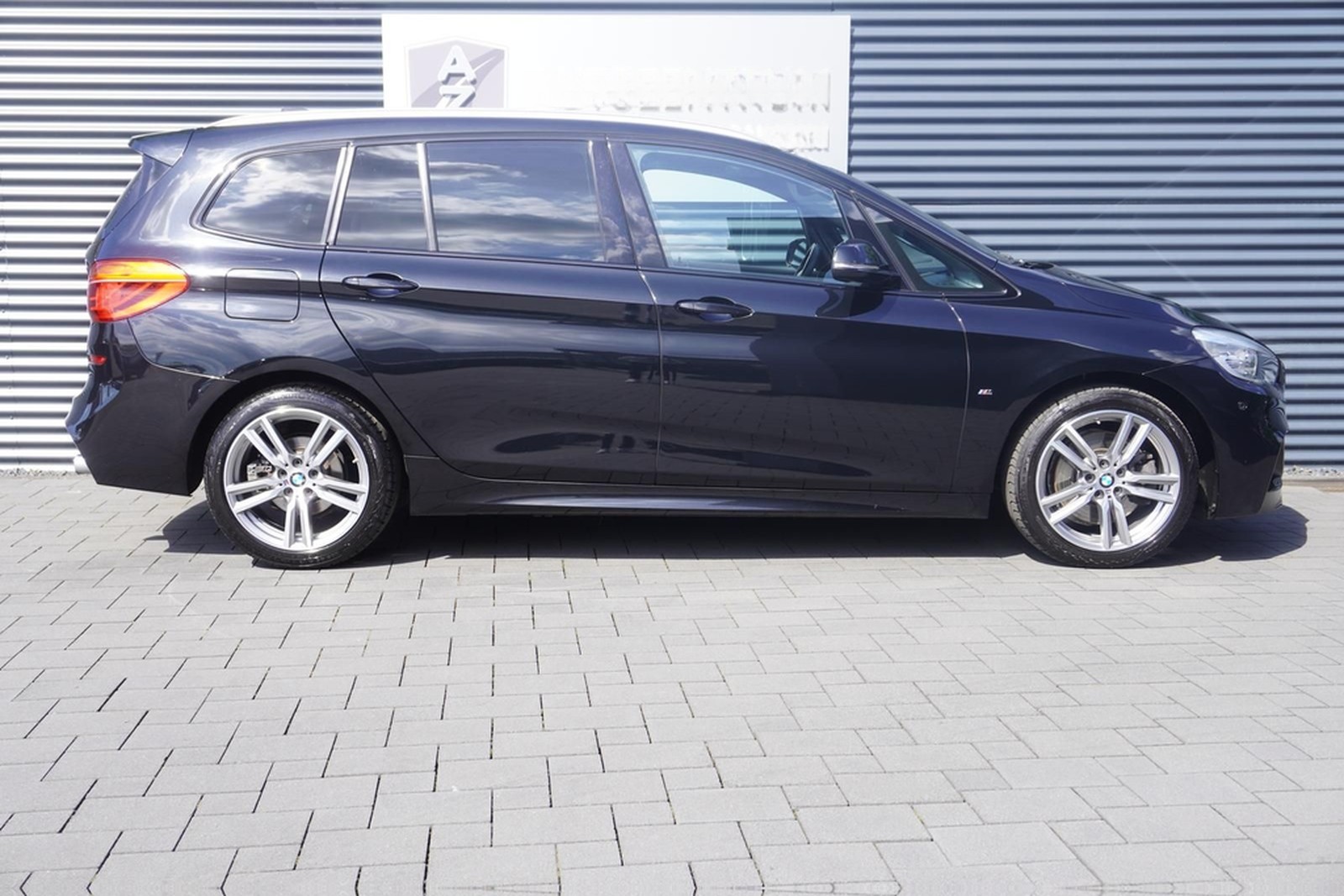 BMW 220i GRAN-TOURER M-SPORTPAKET|KEYLESS|SHADOW|LED foto 5