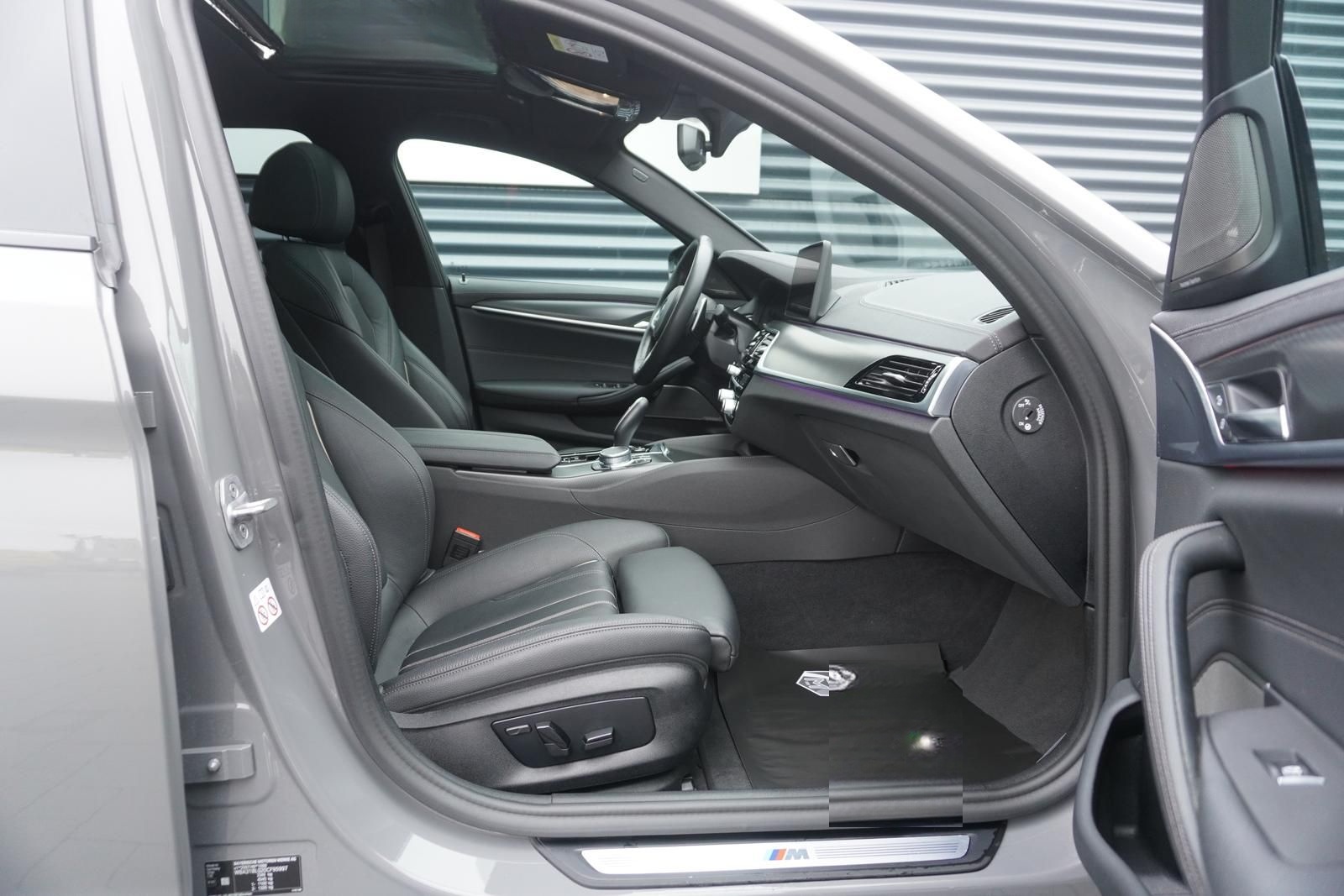 BMW 520d M-SPORTPAKET|SHADOW|VIRTUAL|LASER|PANO|H&K| foto 18