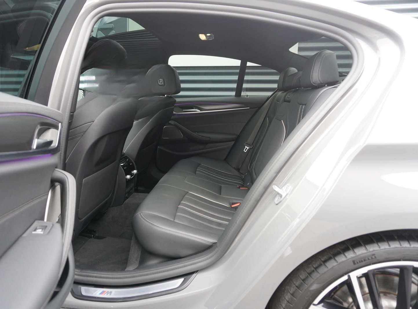 BMW 520d M-SPORTPAKET|SHADOW|VIRTUAL|LASER|PANO|H&K| foto 20