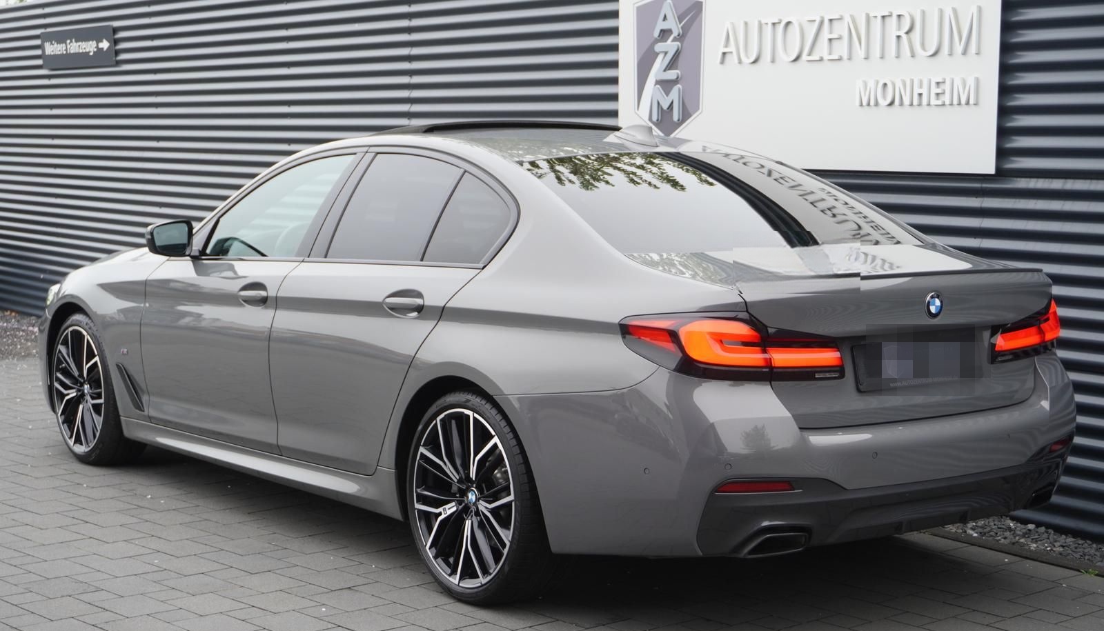 BMW 520d M-SPORTPAKET|SHADOW|VIRTUAL|LASER|PANO|H&K| foto 8