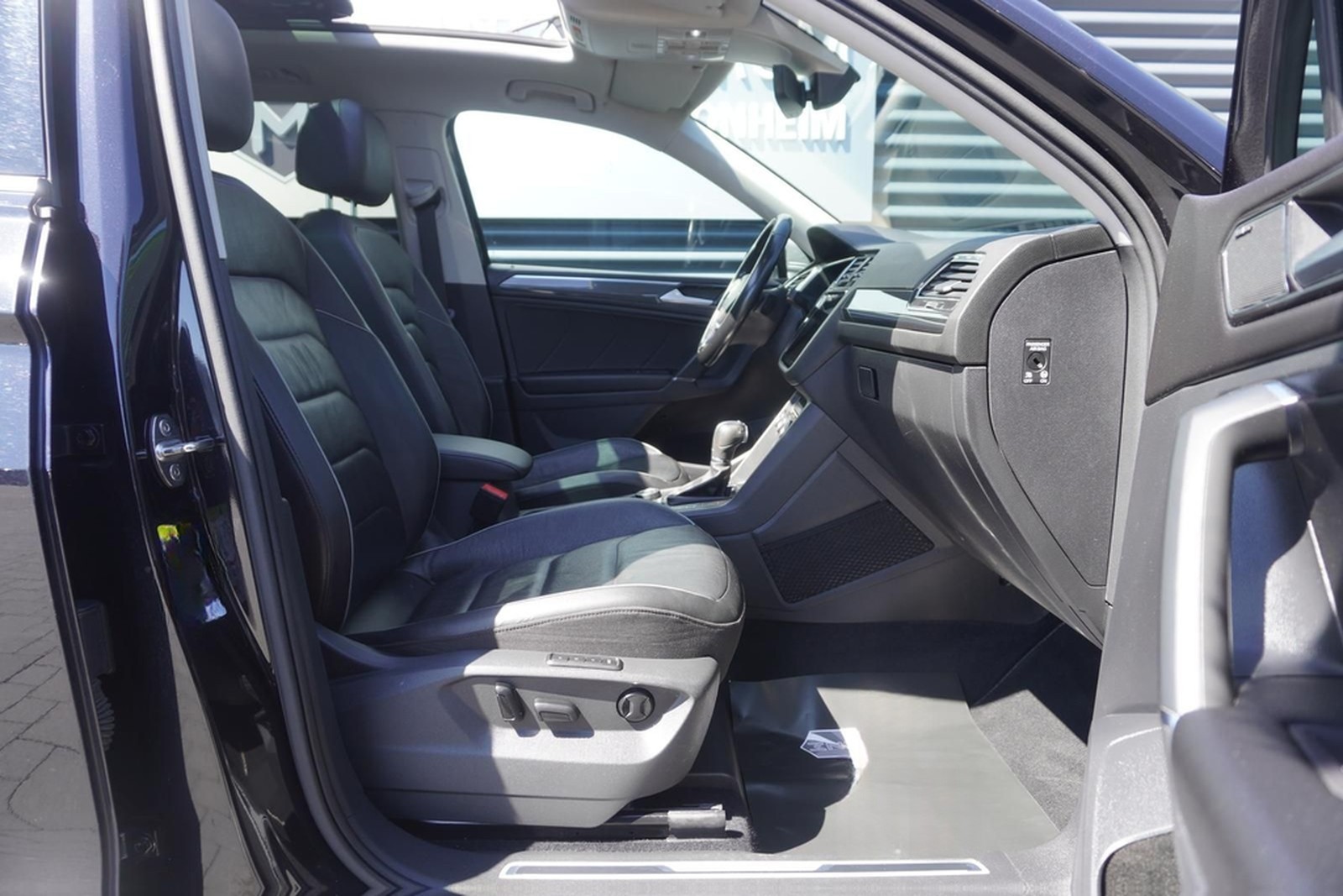 Volkswagen TIGUAN ALLSPACE 2.0 TDI DSG ALLRAD|HIGHLINE|PANO foto 18