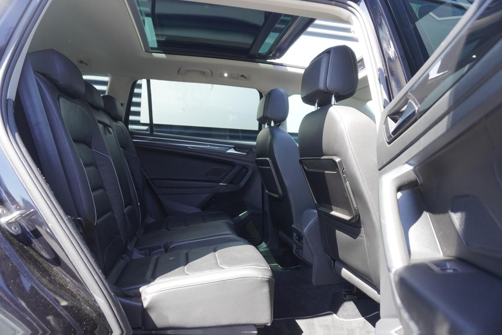 Volkswagen TIGUAN ALLSPACE 2.0 TDI DSG ALLRAD|HIGHLINE|PANO foto 19
