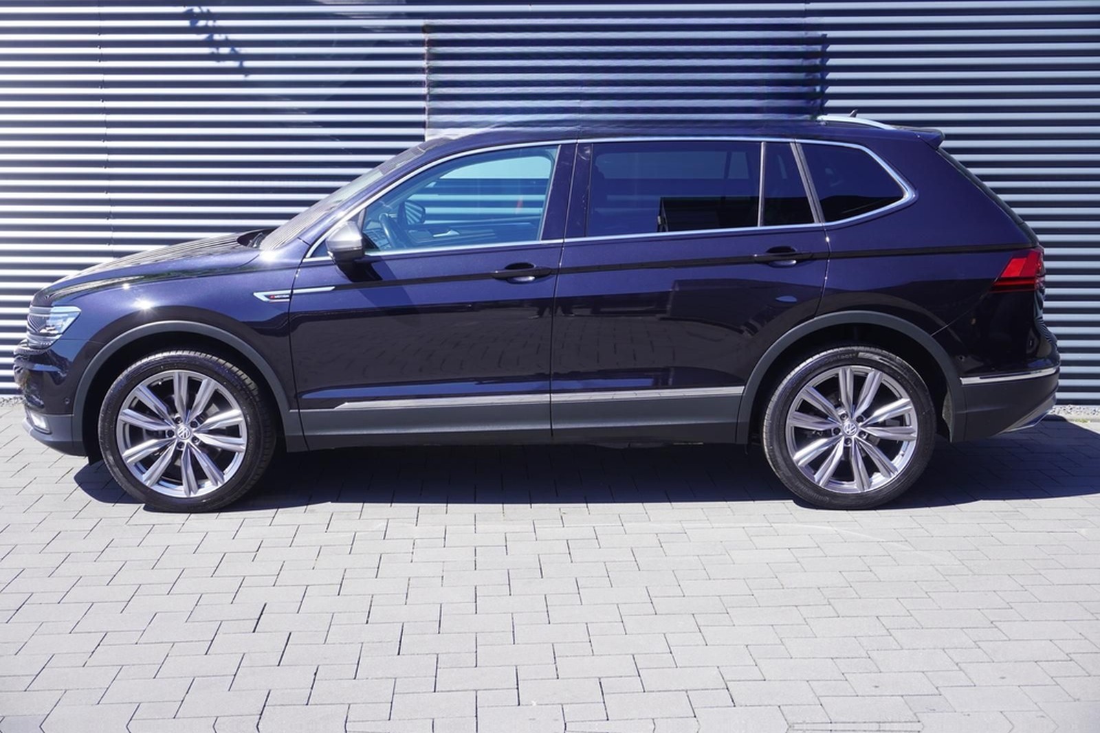 Volkswagen TIGUAN ALLSPACE 2.0 TDI DSG ALLRAD|HIGHLINE|PANO foto 4