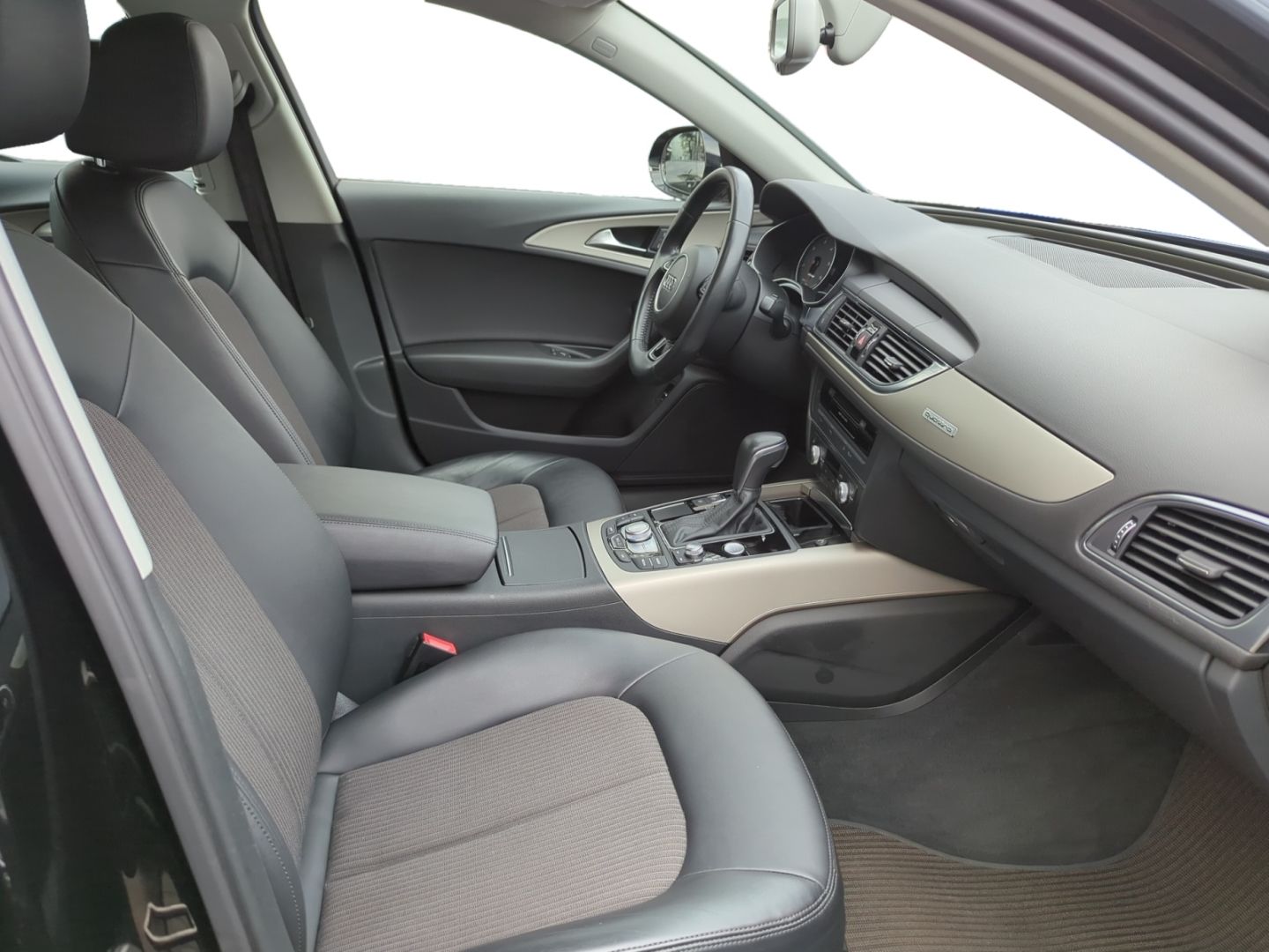 Audi A6 allroad 3.0 TDI quattro RFK/NAVI/XENON+++ foto 11