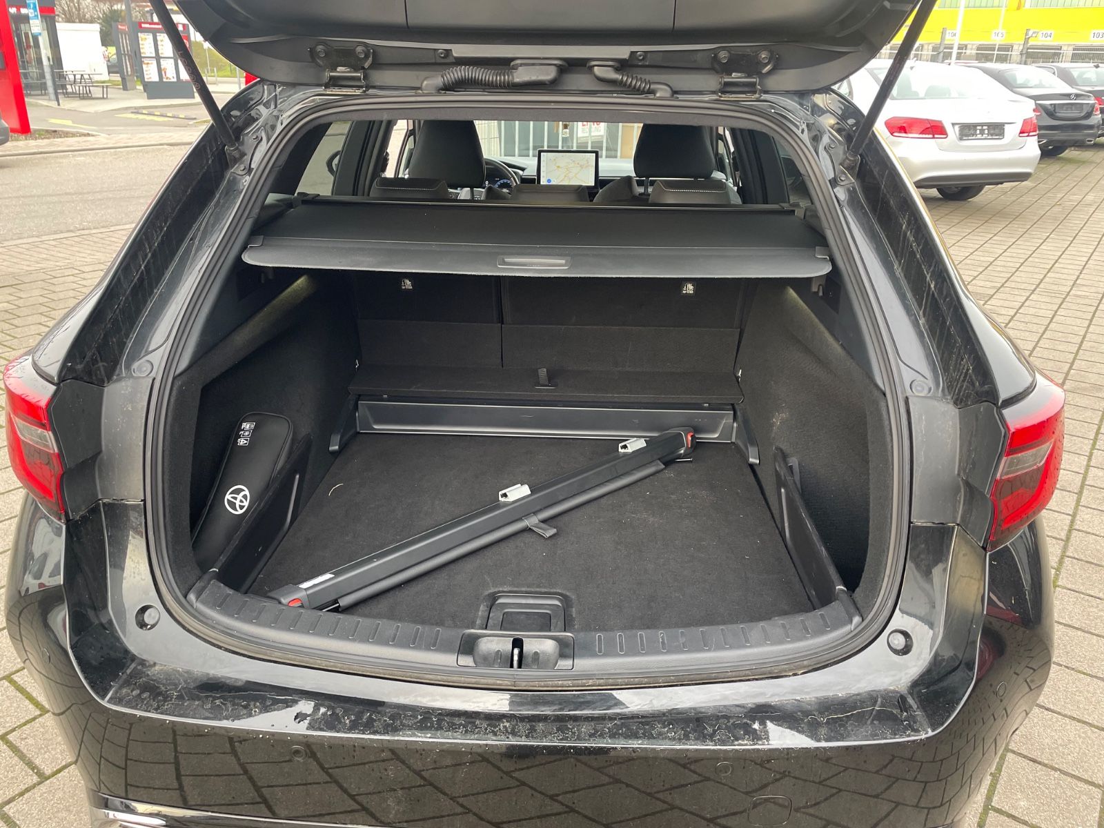 Toyota Corolla Touring Sports Hybrid Team D foto 12
