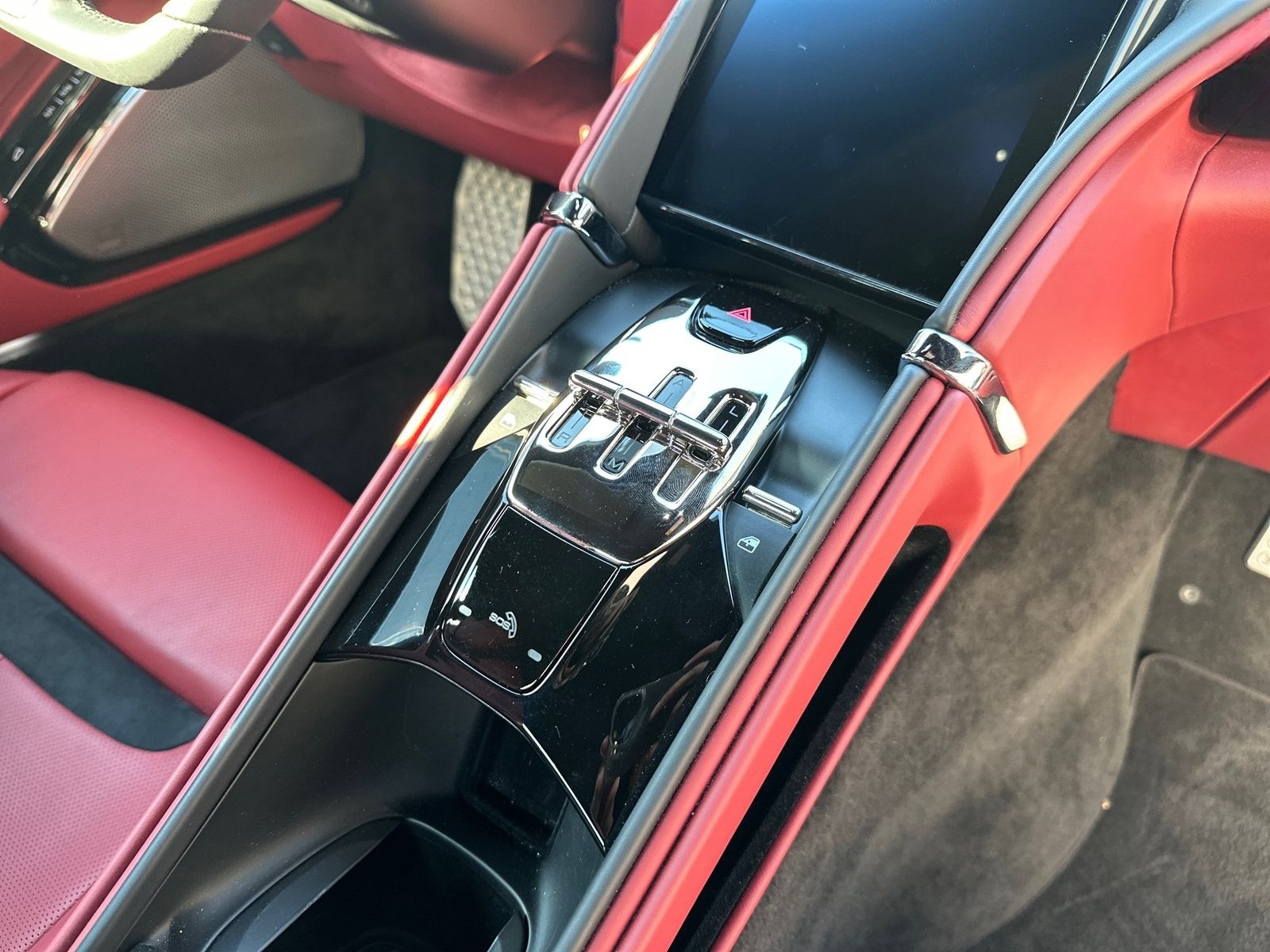 Ferrari Roma *Kamera*HiFi Premium* foto 18