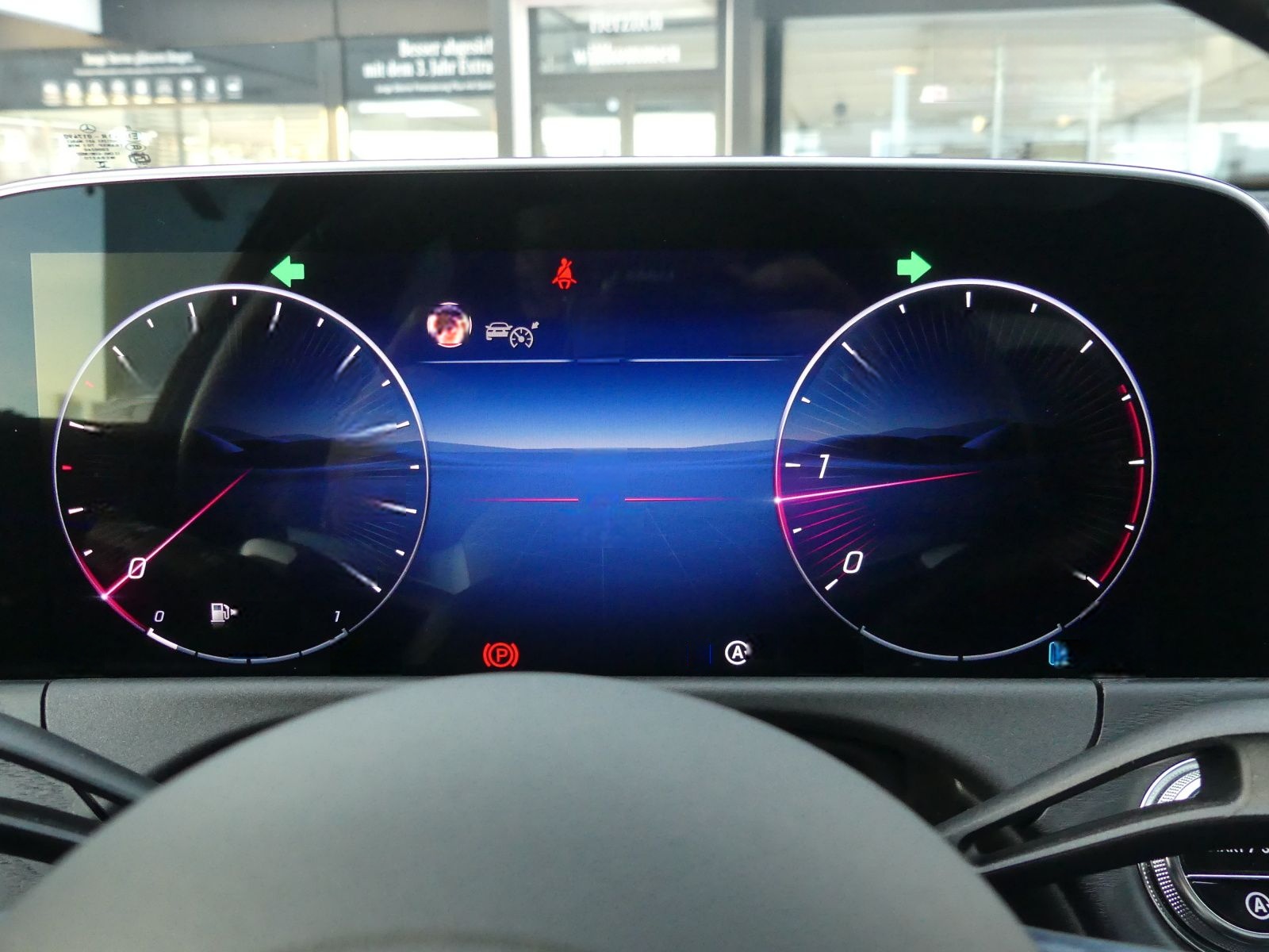 Mercedes-Benz E 220d AMG +Advance+Panorama+360°+Distronic+LED+ foto 7