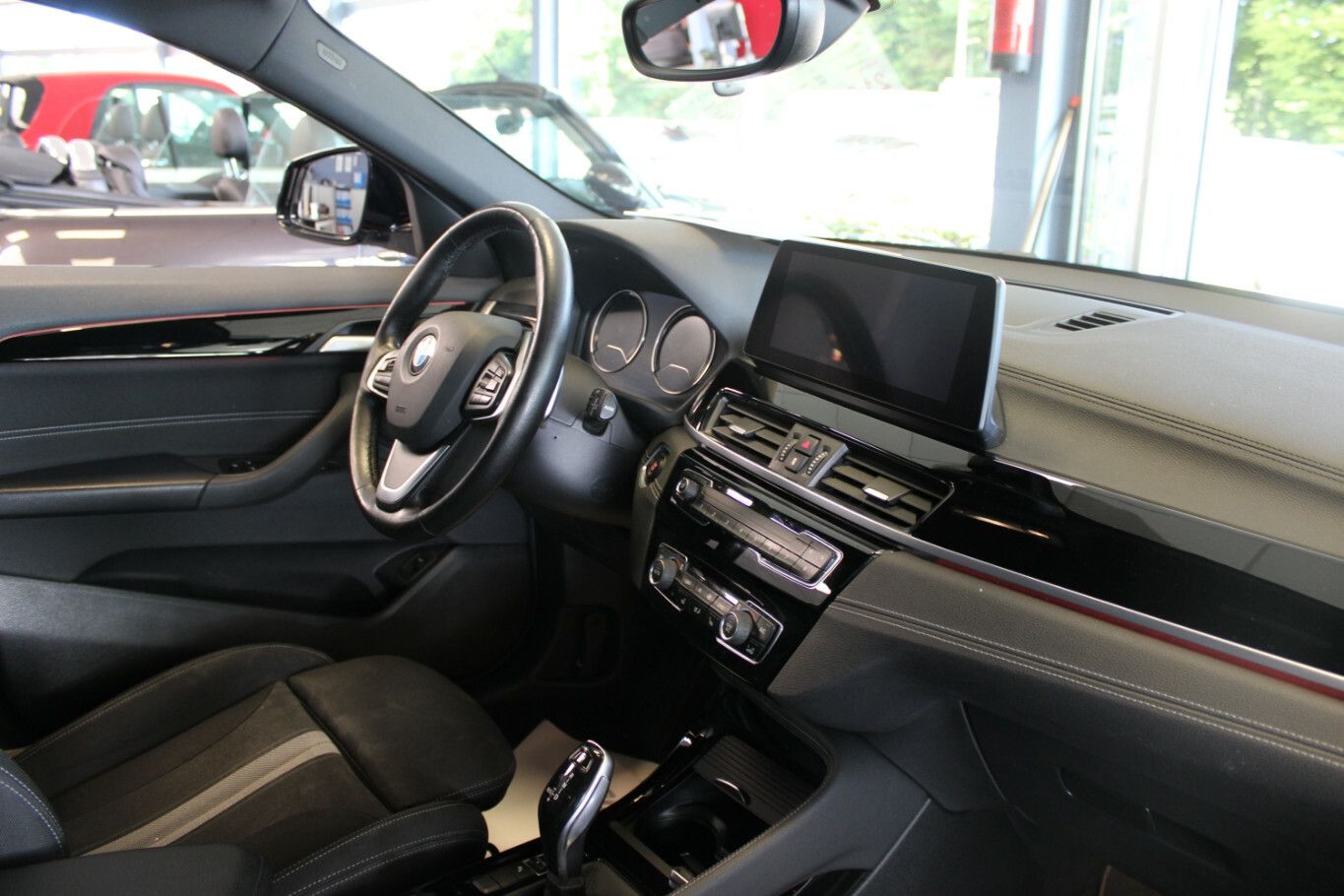BMW X2 sDrive20i Aut. Advantage Plus foto 7
