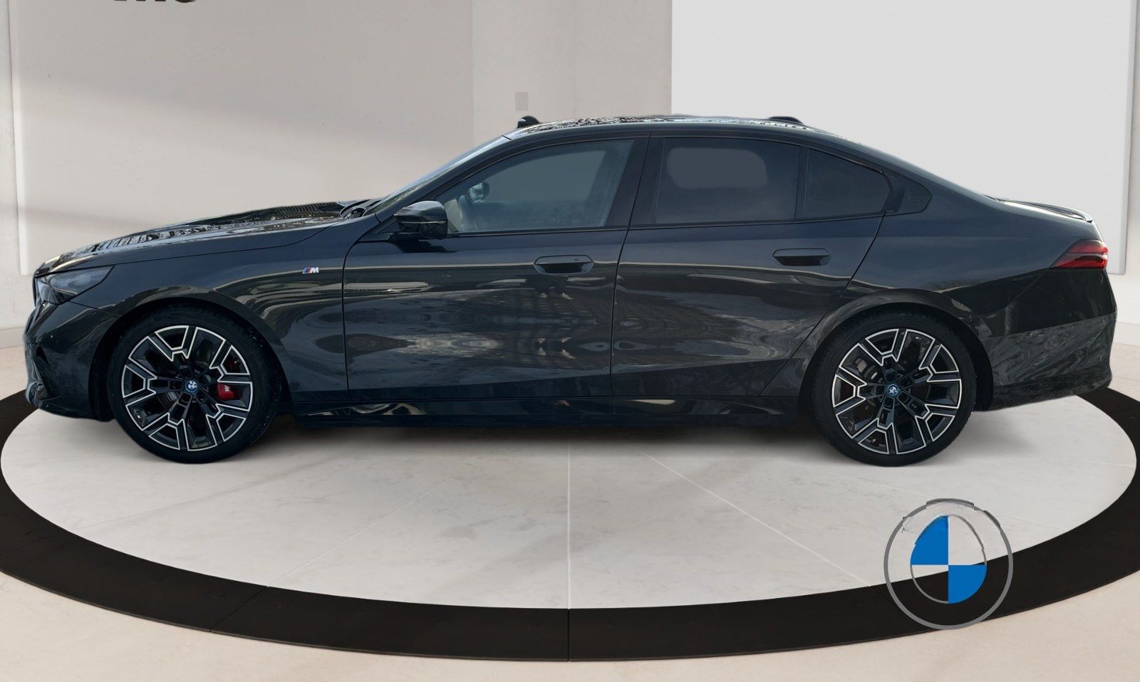 BMW i5 M60 xDrive M Sport 20" Pano Sitzbelüft. H&K M foto 3