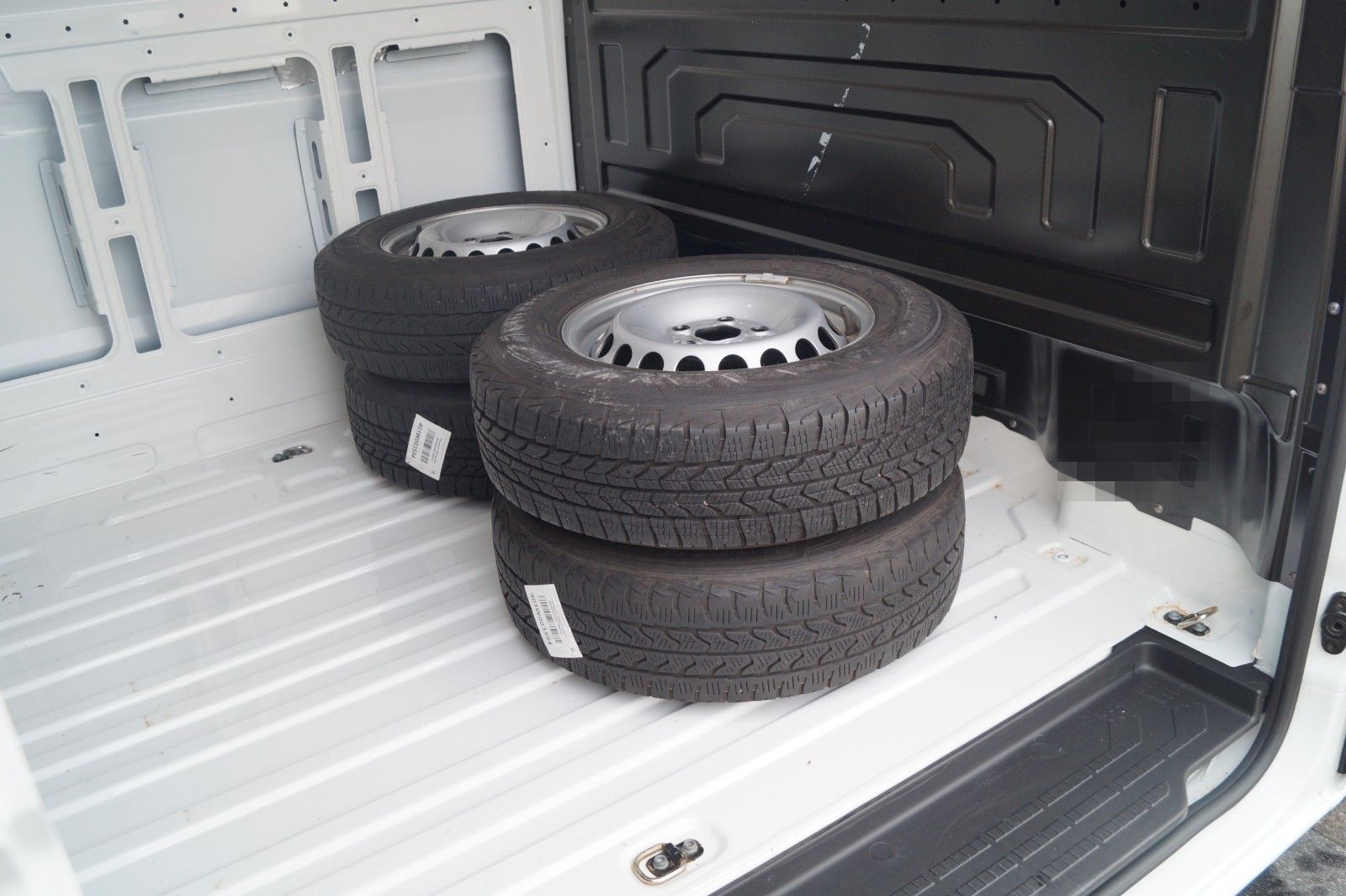 Volkswagen Crafter Kasten 30 mittellang Hoch*Navi*Klima*RFK foto 21