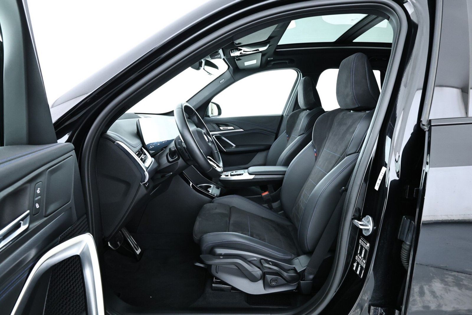 BMW X1 sDrive18d M Sport HUD|Pano|PAs+360Aktiv|AHK foto 8