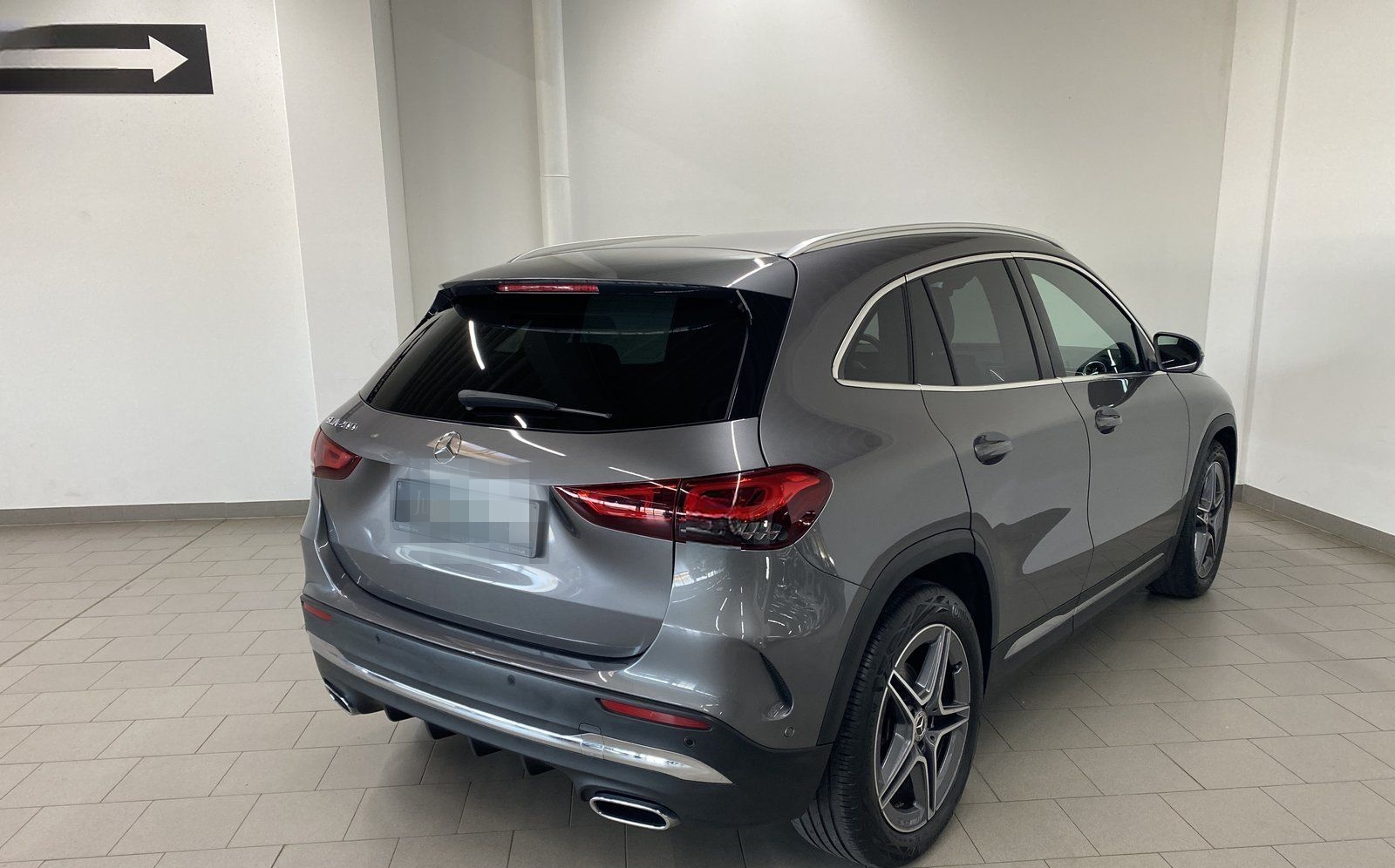 Mercedes-Benz GLA 200 AMG+LED+KAMERA+EASY-PACK+19"AMG+NAVI+SHZ foto 16