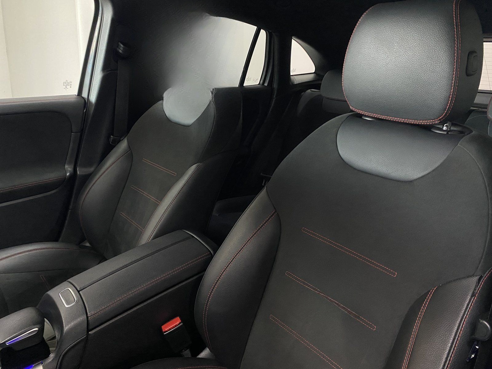 Mercedes-Benz GLA 200 AMG+LED+KAMERA+EASY-PACK+19"AMG+NAVI+SHZ foto 8