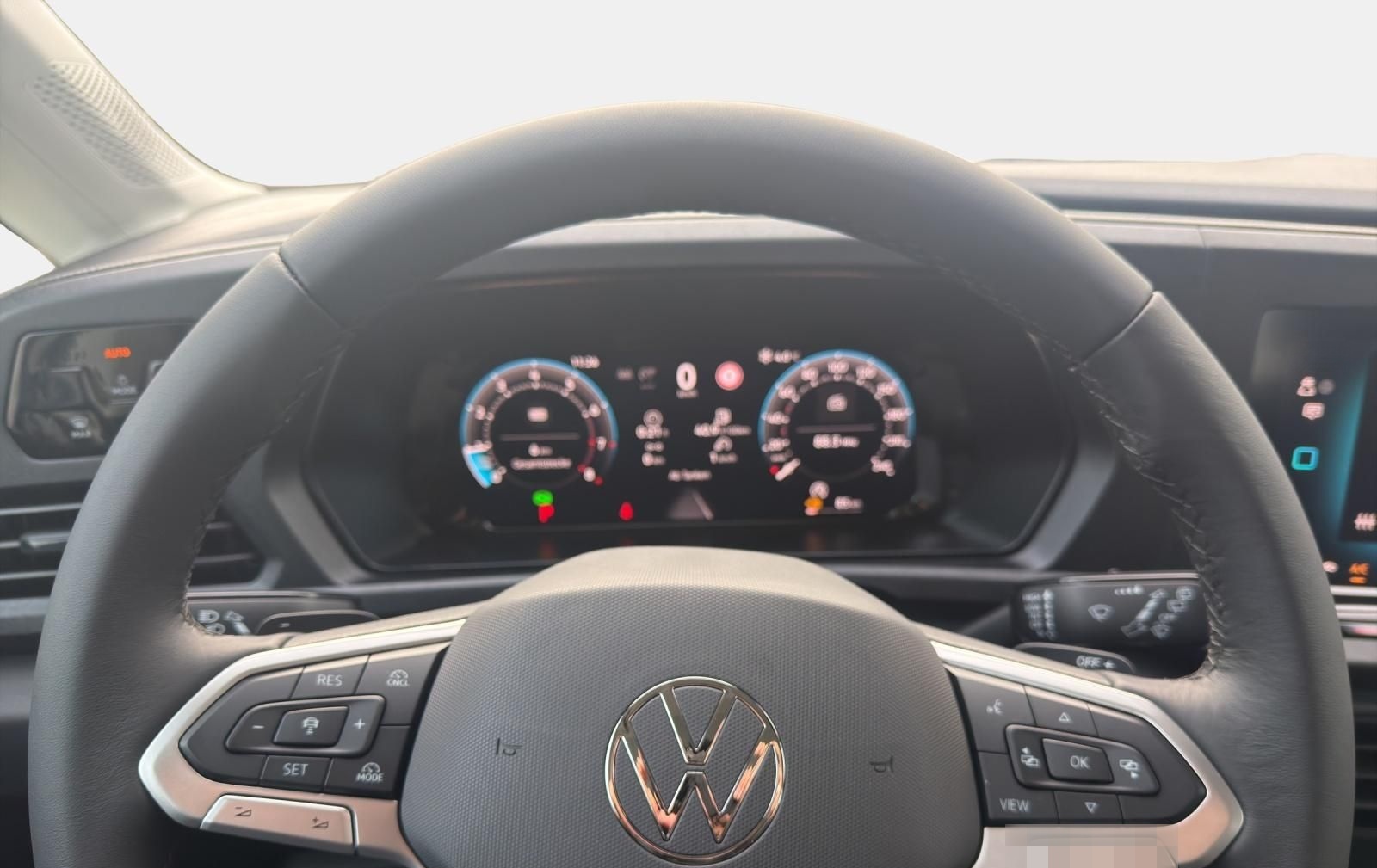Volkswagen Caddy 1.5 TSI DSG Family*AHK/App/Kamera/SHZ/ACC* foto 12