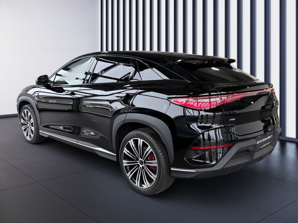 BYD Sealion 7 Design AWD 360 4xSHZ AUT Kam. Navi PDC foto 11