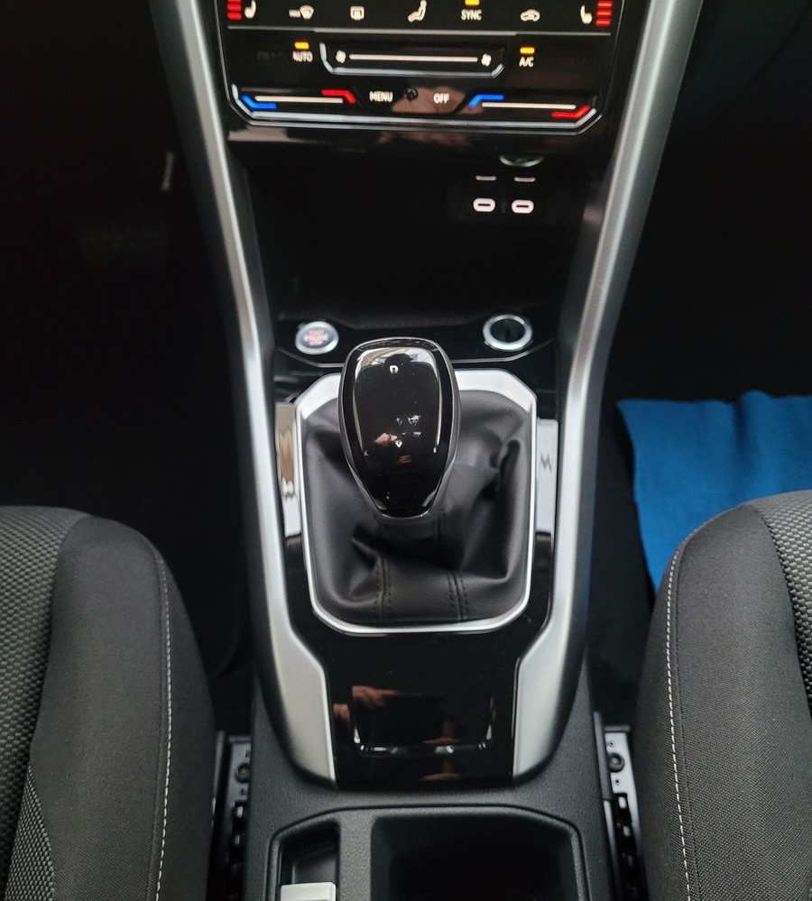 Volkswagen T-Roc 1.5 TSI DSG foto 13