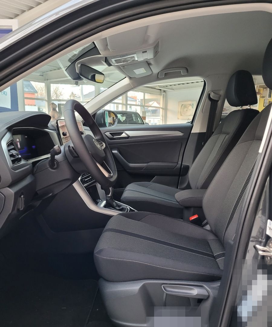 Volkswagen T-Roc 1.5 TSI DSG foto 9