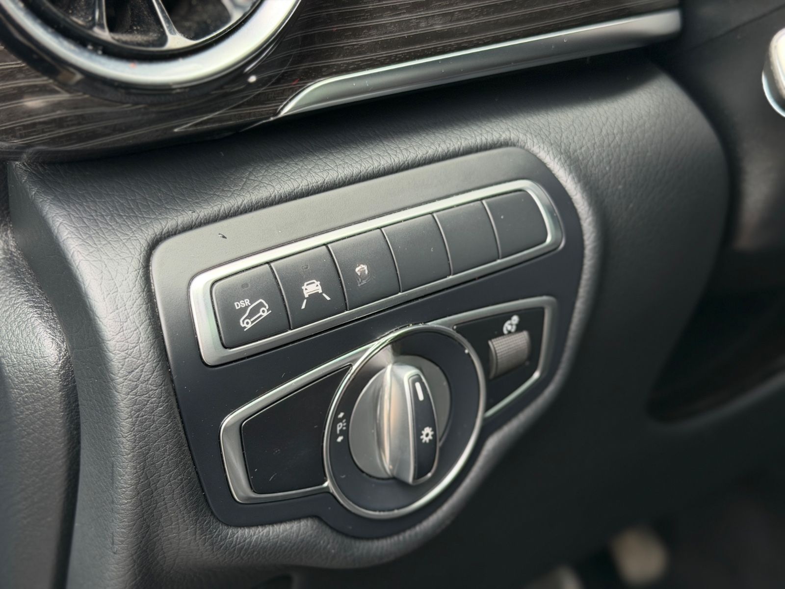 Mercedes-Benz V 300 4Matic Navi Leder LED Pano 8 Sitzer foto 24