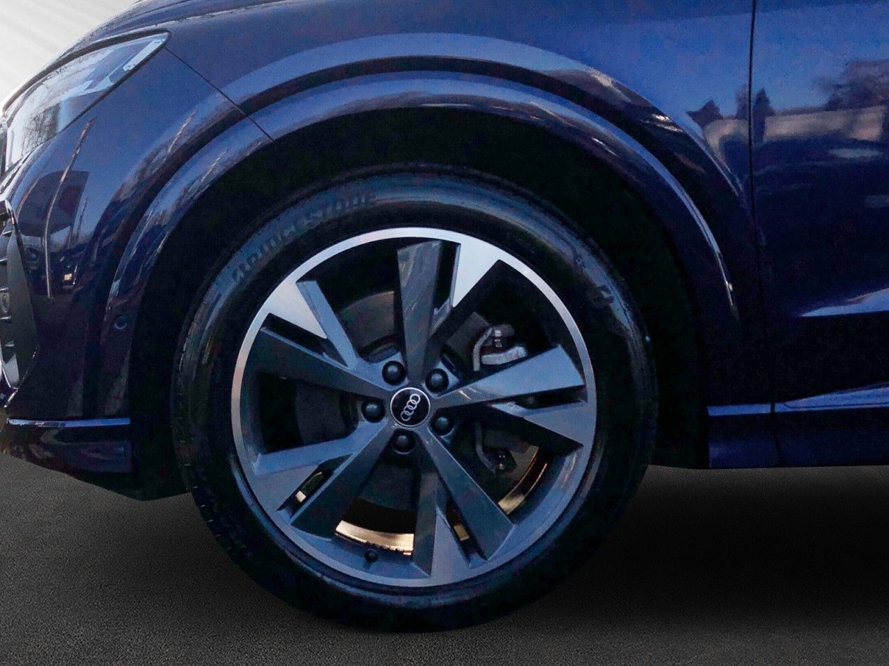 Audi Q4 e-tron advanced MATRIX+MMI-NAVI+SPORTSITZE foto 6