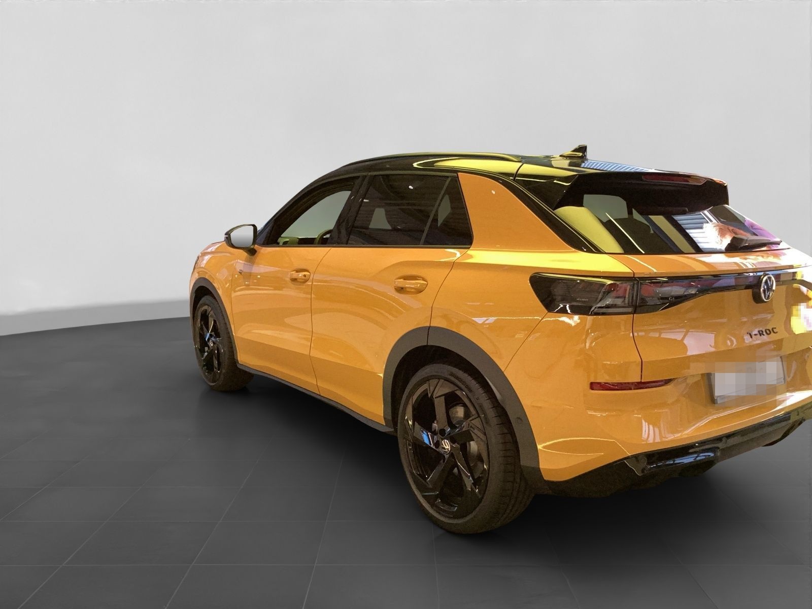 Volkswagen T-Roc 1.5 eTSI DSG R-LINE REAR VIEW DAB+ SITZHZ foto 18