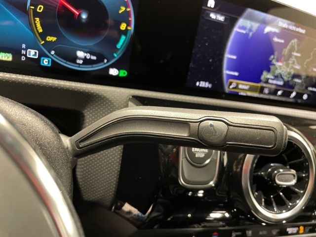 Mercedes-Benz CLA 250 Shooting Brake e Progressive Automatik foto 18